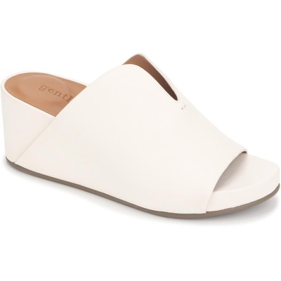

Gentle Souls by Kenneth Cole Женские белые босоножки на танкетке Gisele 65 BHFO 8546, Белый, Gisele 65