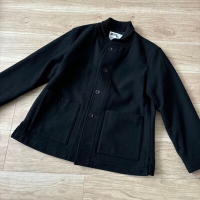 美品 MARGARET HOWELL WOOL SERGE JACKET 黒 美品 MARGARET HOWELL WOOL SERGE JACKET 黒