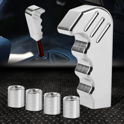 МЕХАНИЧЕСКАЯ КОРОБКА ПЕРЕДАЧ СЕРЕБРИСТО-АЛЮМИНИЕВАЯ ПИСТОЛЕТНАЯ РУКОЯТКА РУКОЯТКА РЫЧАГА ПЕРЕКЛЮЧЕНИЯ ПЕРЕДАЧ РУЧКА ПЕРЕКЛЮЧЕНИЯ ПЕРЕДАЧ