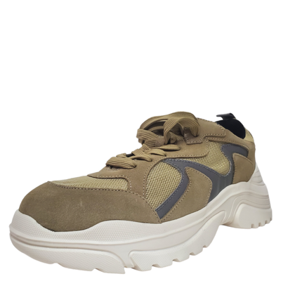 Beige shop dad sneakers