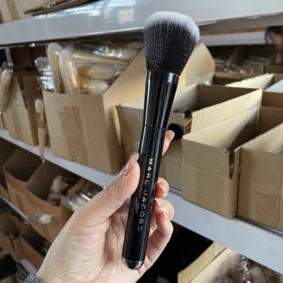 THE BLUSH Makeup Cosmetics Brush, Makeup Powder Blush Brush