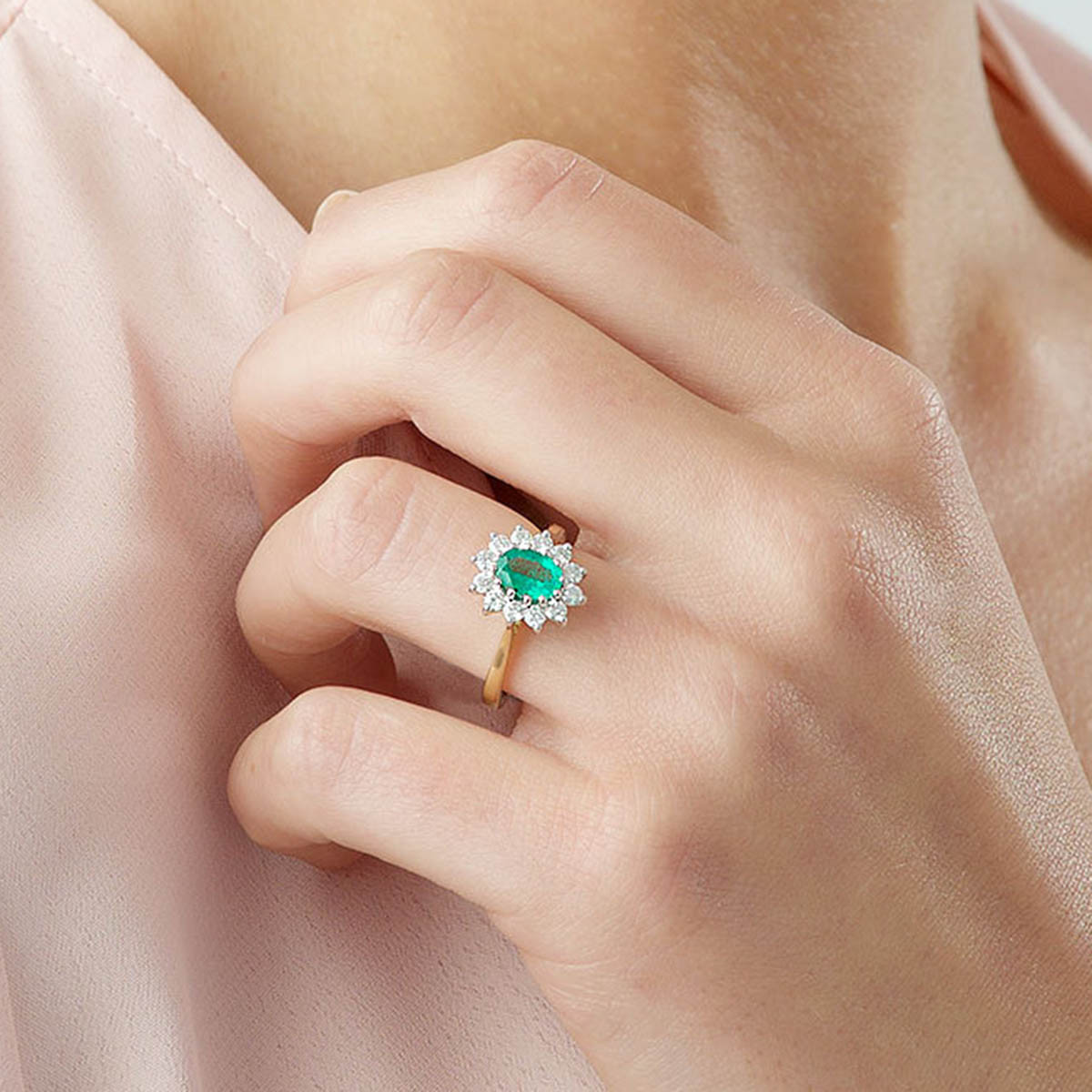 Halo Style Cluster Engagement Ring Green Emerald & Diamond 14k Real Yellow Gold