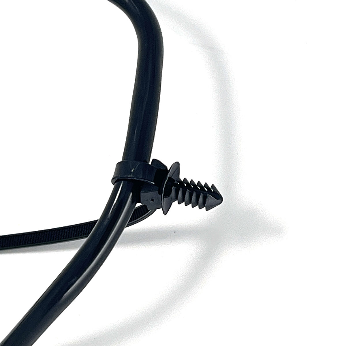 メル 2055012625 Engine Coolant Overflow Hose for Mercedes-Benz