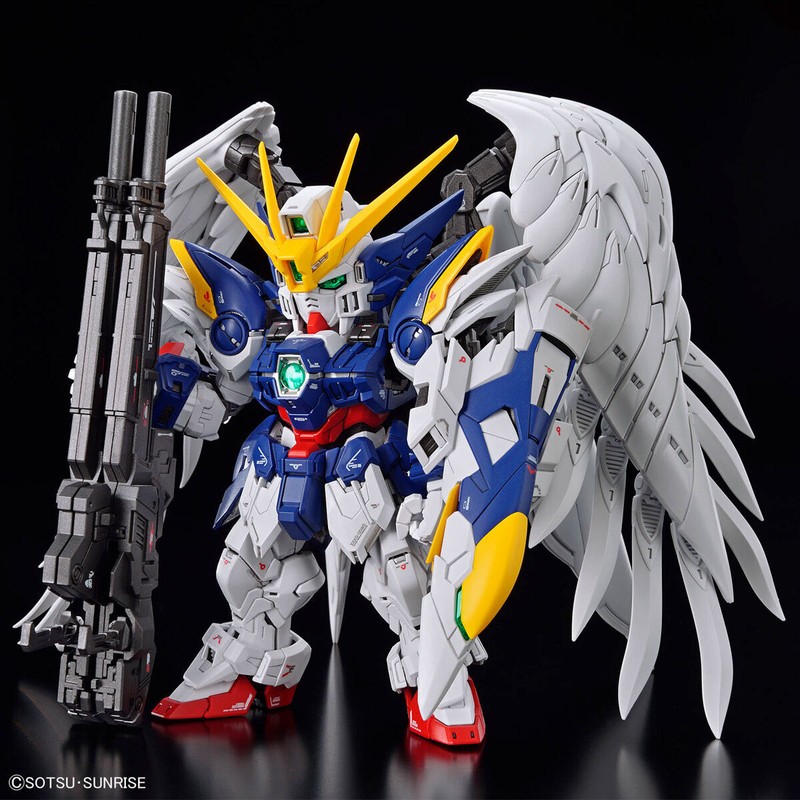 大人気新品 MGSD Wing Gundam Zero EW XXXG-00W0 Gunpla Model Kit Bandai ロボット