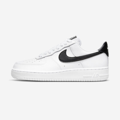 Женская обувь Nike Wmns Air Force 1 07 Rec DD8959-103