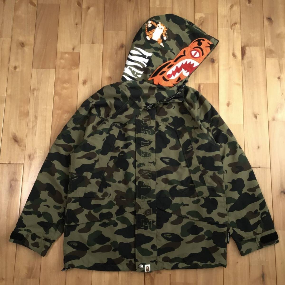 ジャケット・アウター Bape tiger snowboard jacket BAPE 1st camo green Tiger Snowboard Jacket A Bathing Ape