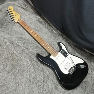Electric Guitar Fender Player Stratocaster HSS PF Black