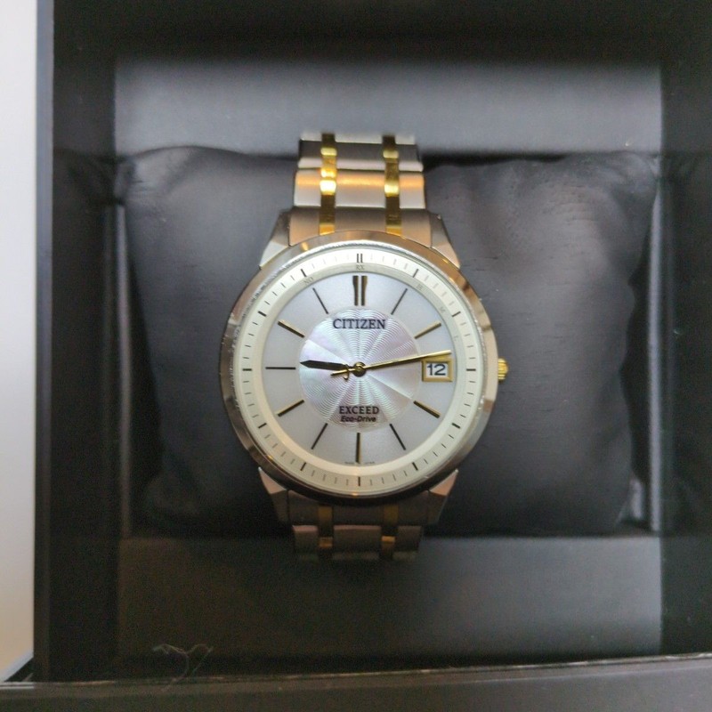 Citizen Exceed H113-T016197 Eco-Dr Blanc Slv Radio-PilotÃ©E Solaire Montre Hommes