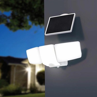 LUTEC LED Triple-Head Solar Security Light Motion Activated 2500 Lumens White