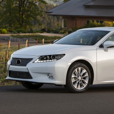 For 13-15 Lexus ES300h/ES350 OE Style LED DRL Projector Headlights Smoked/Clear