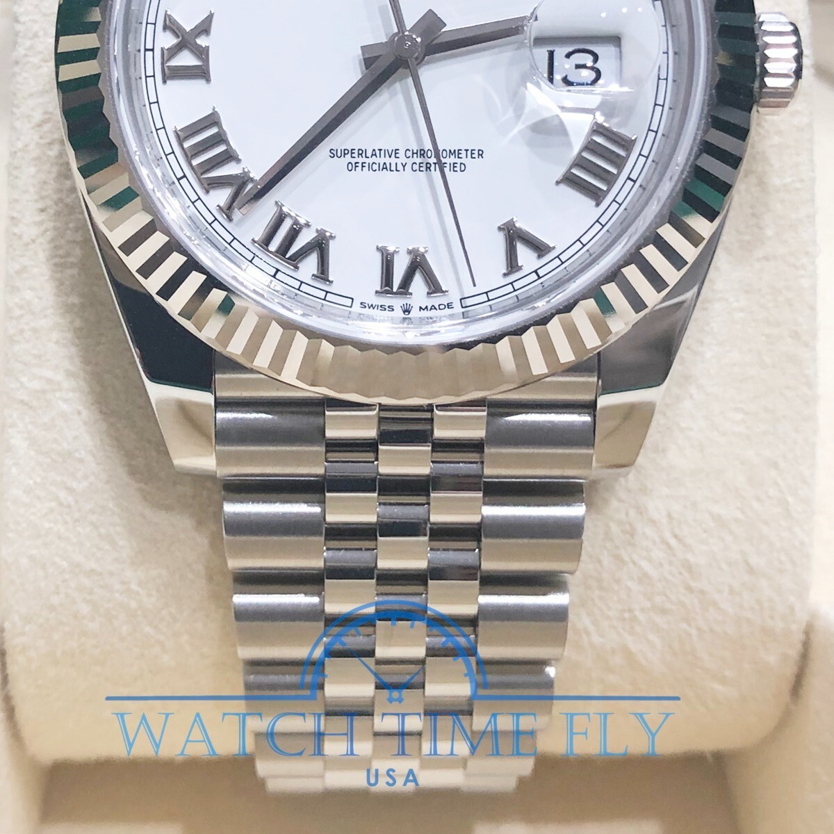 Pre-owned Rolex Datejust 41mm 126334 Fluted Bezel White Roman Dial Jubilee Bracelet