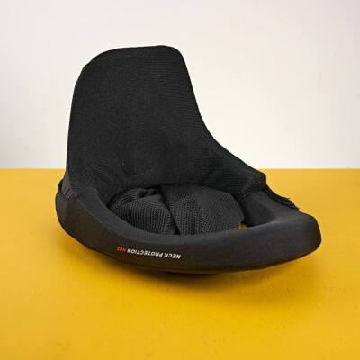 collare protettivo per moto scoyco