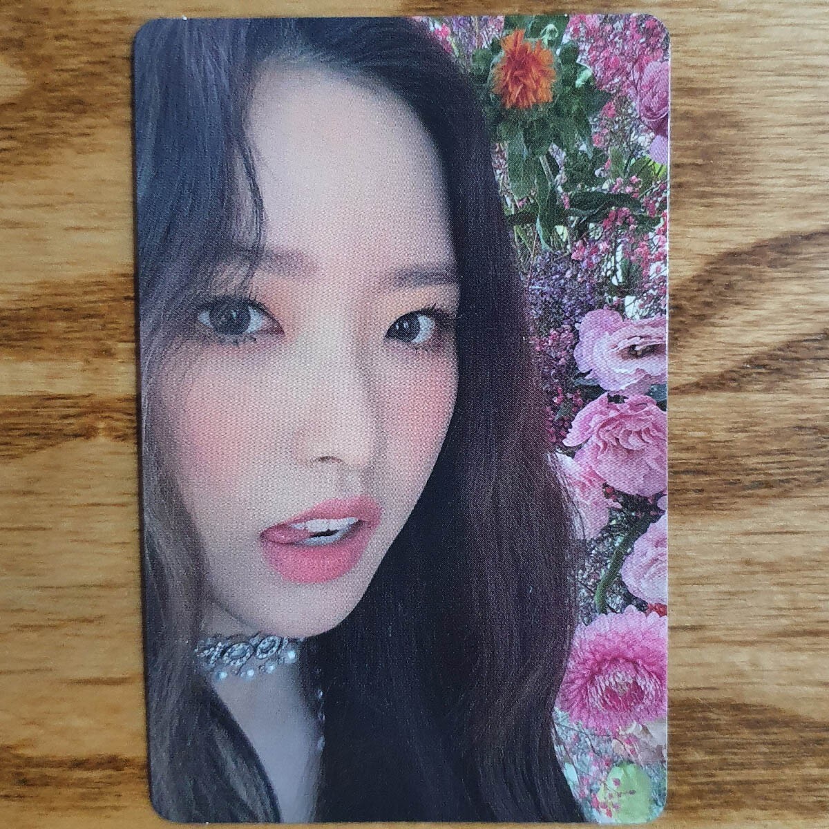Olivia Hye Official Photocard Loona Summer Special Mini Album Flip That