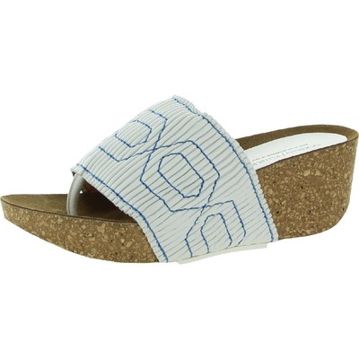 

Женские белые сандалии на плоской подошве Donald J. Pliner Gess 9.5 Medium (B,M) BHFO 2667, Bone nappa