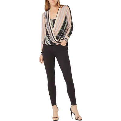 

BCBGMAXAZRIA Женская розовая полосатая рубашка с длинным рукавом и запахом  BHFO 2914, Multi skyline stripe