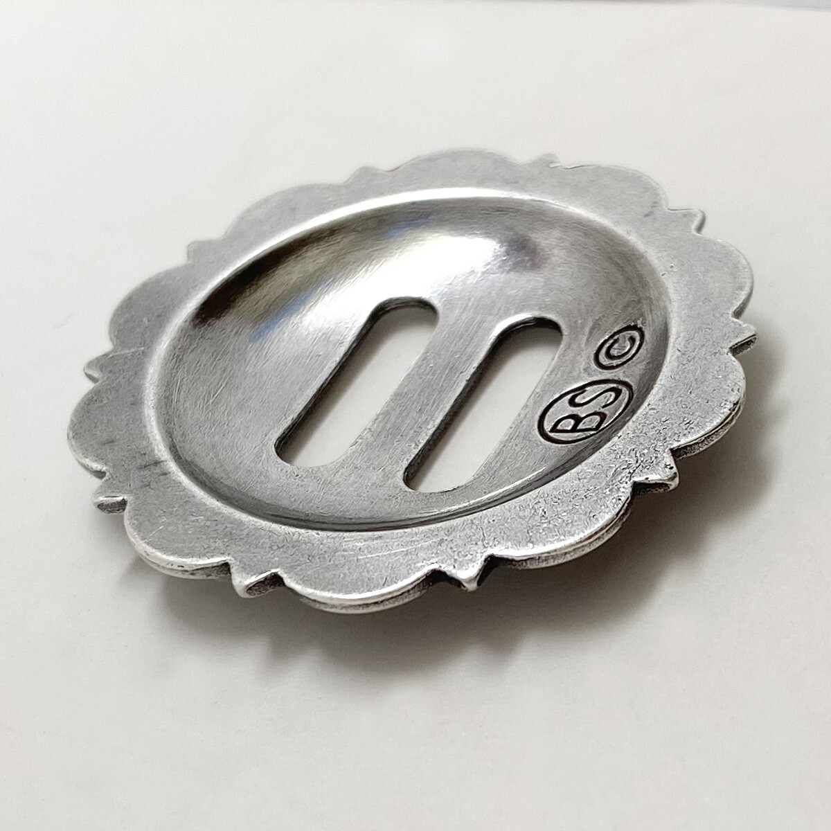 Set of 6 WESTERN HORSE SADDLE TACK ANTIQUE GOLD ENGRAVED SLOTTED CONCHOS