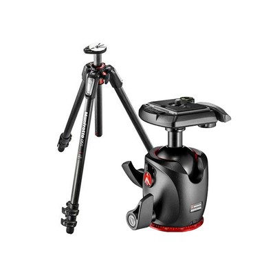 Трехсекционный штатив Manfrotto 055 CF в комплекте с шаровой головкой XPRO и пластиной QR 200PL-14