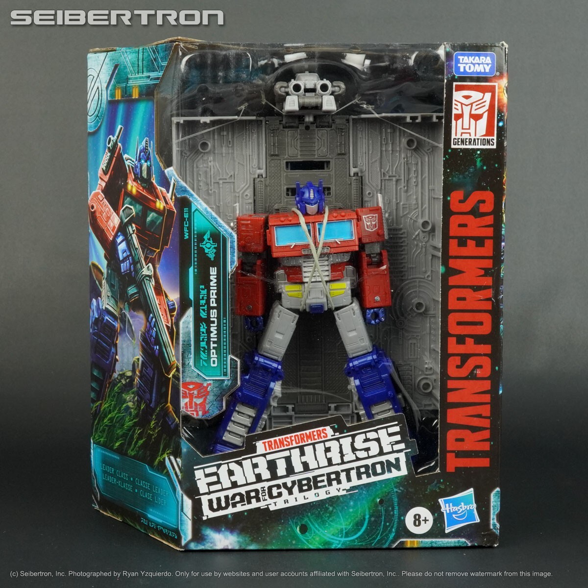 WFC-E11 OPTIMUS PRIME Transformers Earthrise Leader Class G1