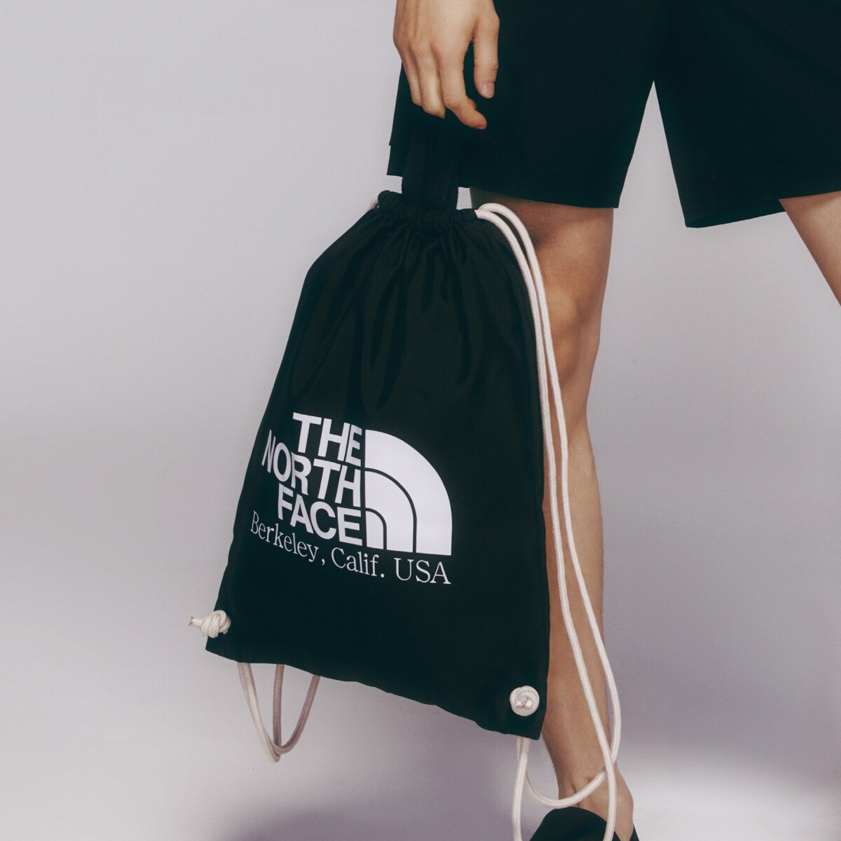 New THE NORTH FACE BIG LOGO STRING BAG BLACK NN2PQ13J TAKSE