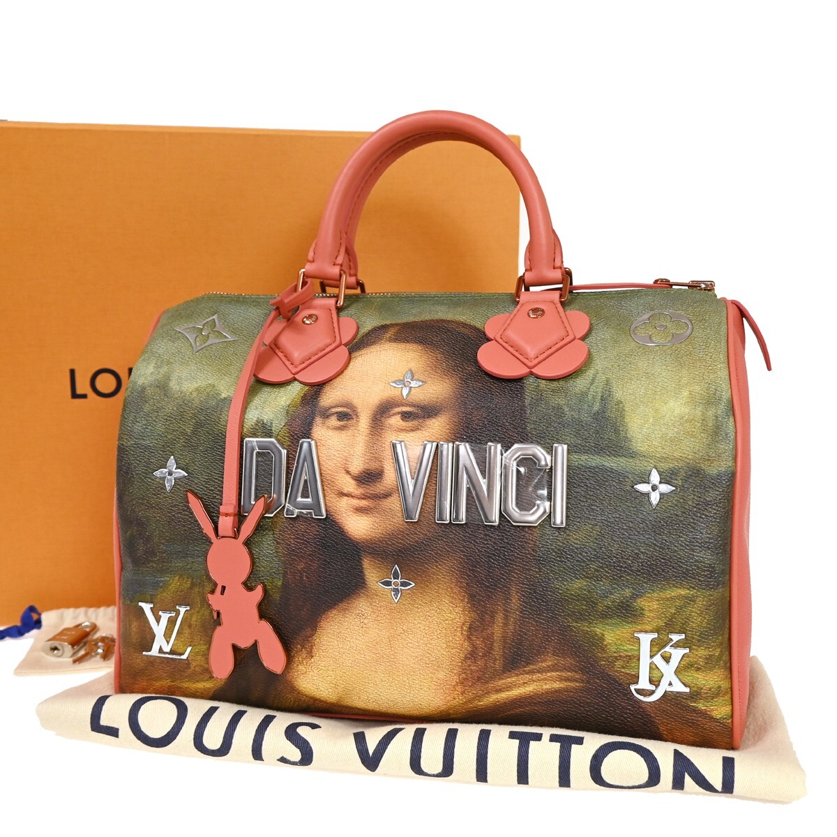Lisa　ルイヴィトン Blackpink's Lisa Pulls Not One, But Two Archival Louis