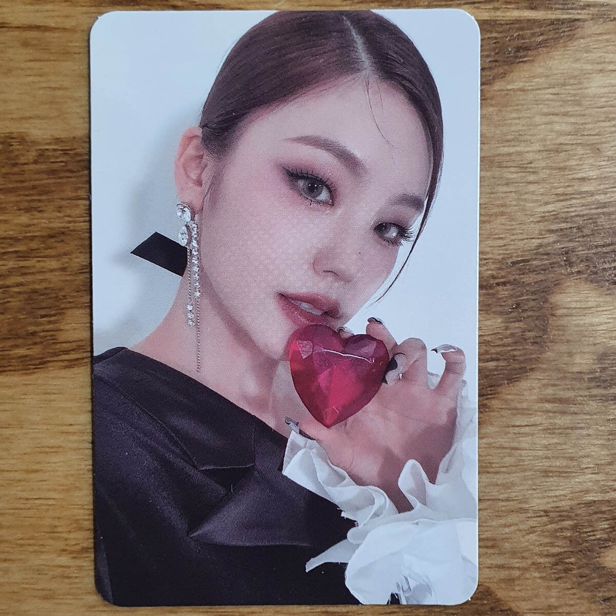 Yeji Official Photocard Itzy Checkmate Genuine Kpop | eBay