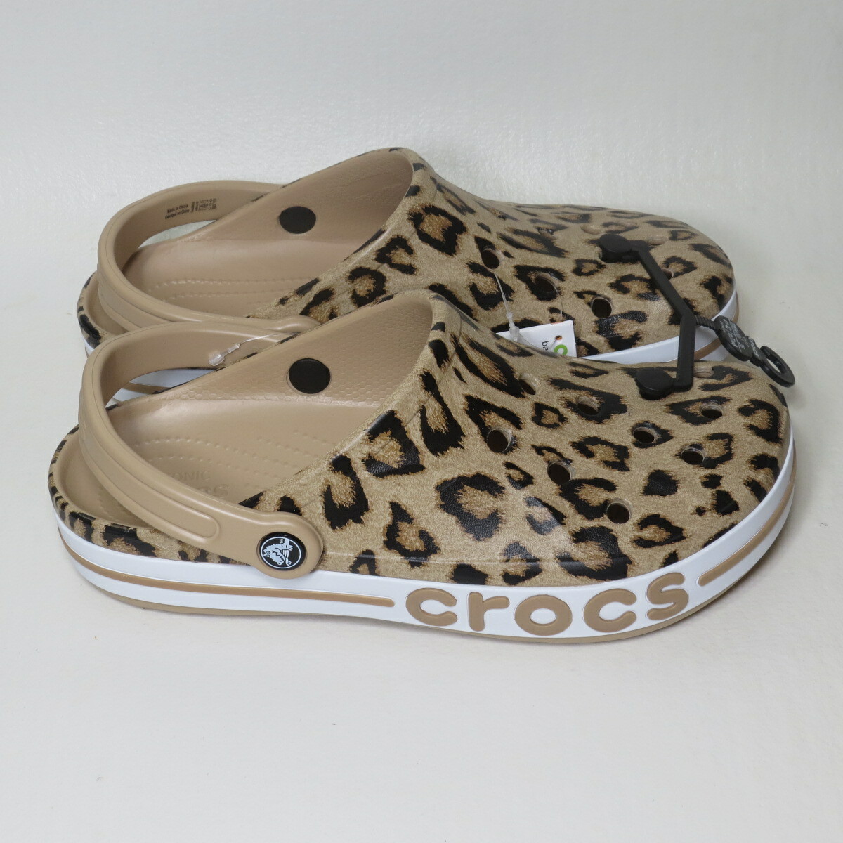 crocs bayaband leopard