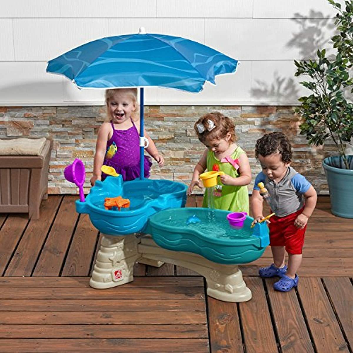 Step2 Spill & Splash Water Table with 11 Piece Accessory Set and