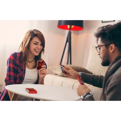 Stranger Things Top Trumps Card Game - New & Sealed