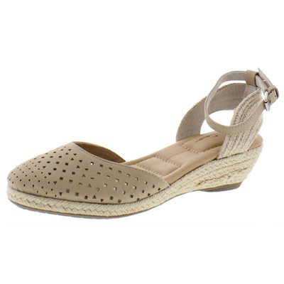 

Me Too Womens Norina 8 Бежевые нубуковые босоножки на танкетке 8 Medium (B,M) BHFO 9230, Nude nubuck