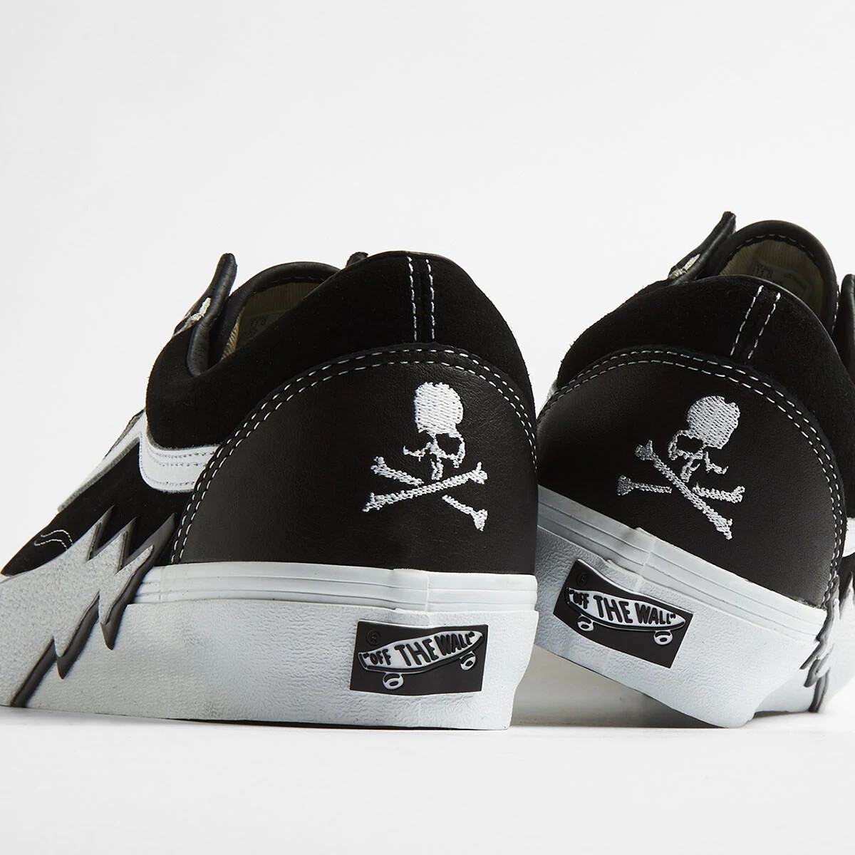 Pre-owned Vans Vn0007prblk1 Mastermind World × Vault By  Old Skool Bolt Vlt Lx In Black
