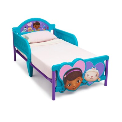 CAMA INFANTIL DOCTORA JUGUETES 3D DELTA CHILDREN (NO INCLUYE COLCHON)