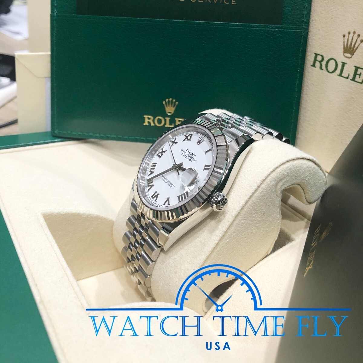 Pre-owned Rolex Datejust 41mm 126334 Fluted Bezel White Roman Dial Jubilee Bracelet