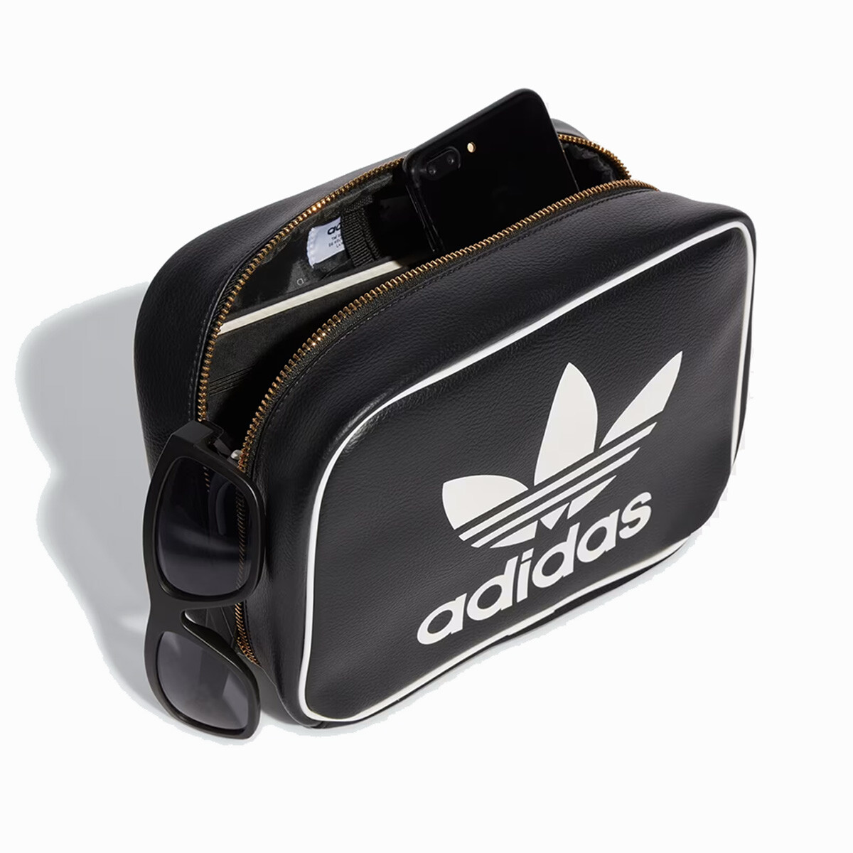 ☆adidas☆ cosmetic bag black Amazon.com: adidas Team Toiletry Kit Travel Shower Bag