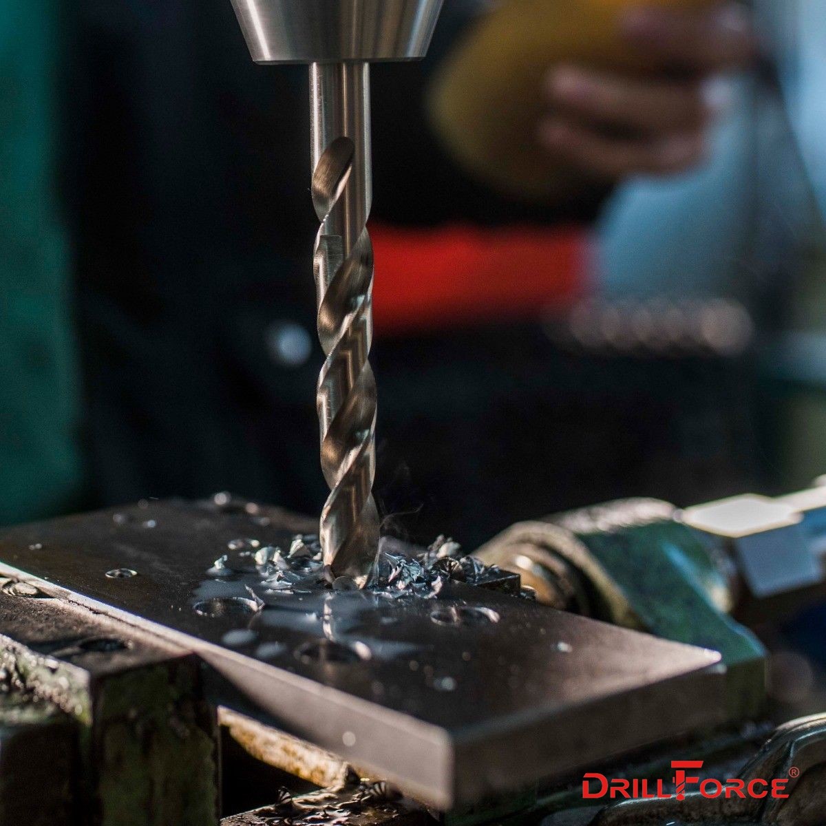 сверление сплавов. технология лазерной сварки. сверление сплавов. фреза для резки металла станка cnc 500. металлорежущий инструмент шейвер.