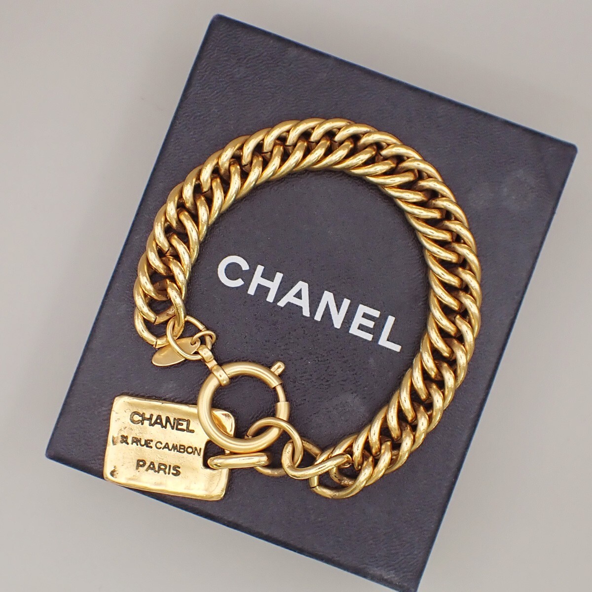 アクセサリー CHANEL 31 RUE CAMBON PARIS CHANEL 31 Rue Cambon Vintage Chain Necklace with Logo