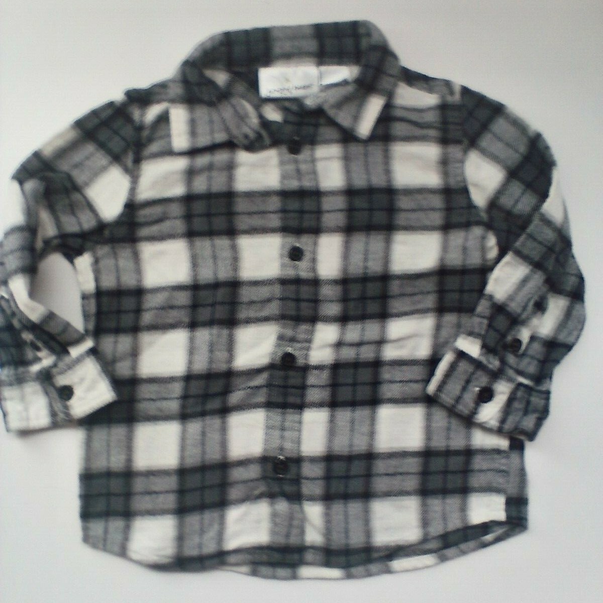 Boy Long Sleeved T-shirt Lot of 4 Size 18 Months Carters Jumping Beans Circo