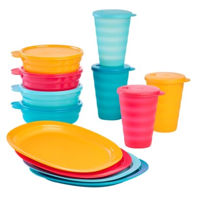 Tupperware 20-Piece Ultimate Service for 4 Entertaining Set