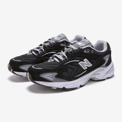 New Balance 725 Fashion Shoes Sneakers  Men's Expedited Shipping ML725R