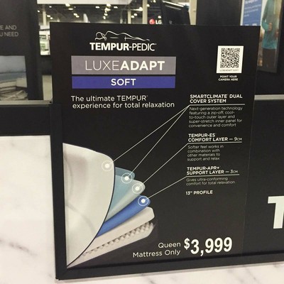 Tempur-Pedic LuxeAdapt Soft Mattress - Queen & WG Delivery (2019 Floor Model)