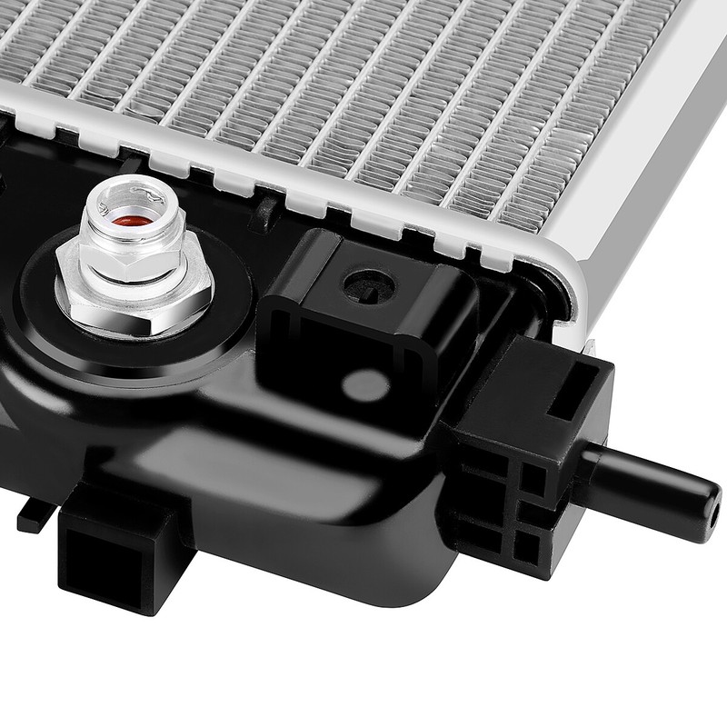 YITAMOTOR Radiator for 2013-2015 Chevy Malibu 14-19 Impala 2014-2016 Buick Regal