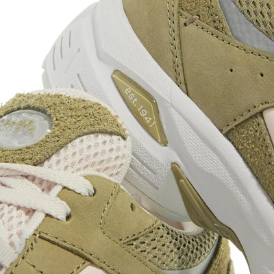 COACH COACH C301 SUEDE MOSS LIGHT GREEN NEU & OVP 1356192