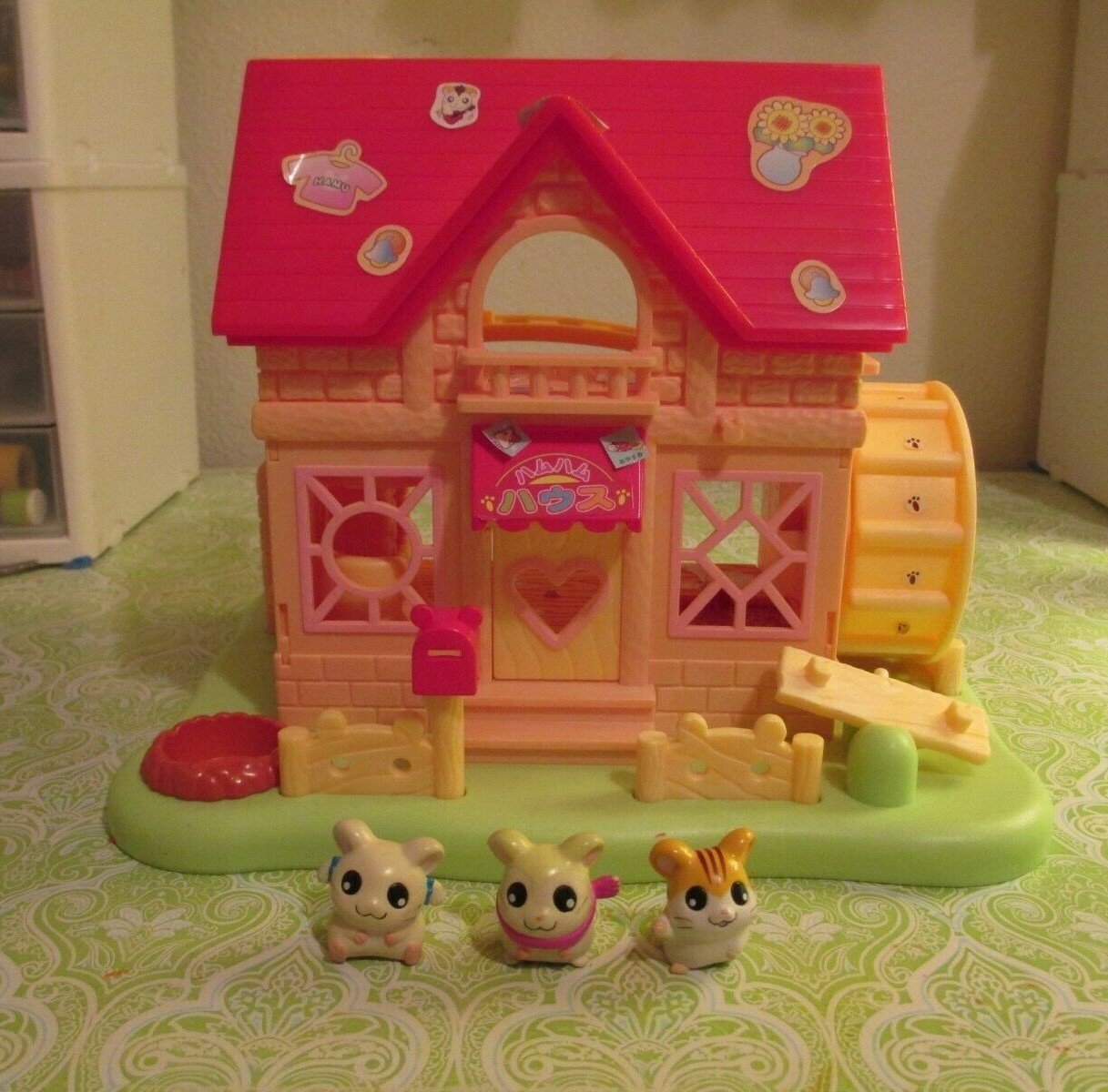 Rare Hamtaro Japanese Version Ham Ham House with 3 Hamsters with Box!