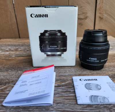 Canon EF-S 35mm f/2.8 Macro IS STM Lens W/Box + Paperwork - Fast Ship!