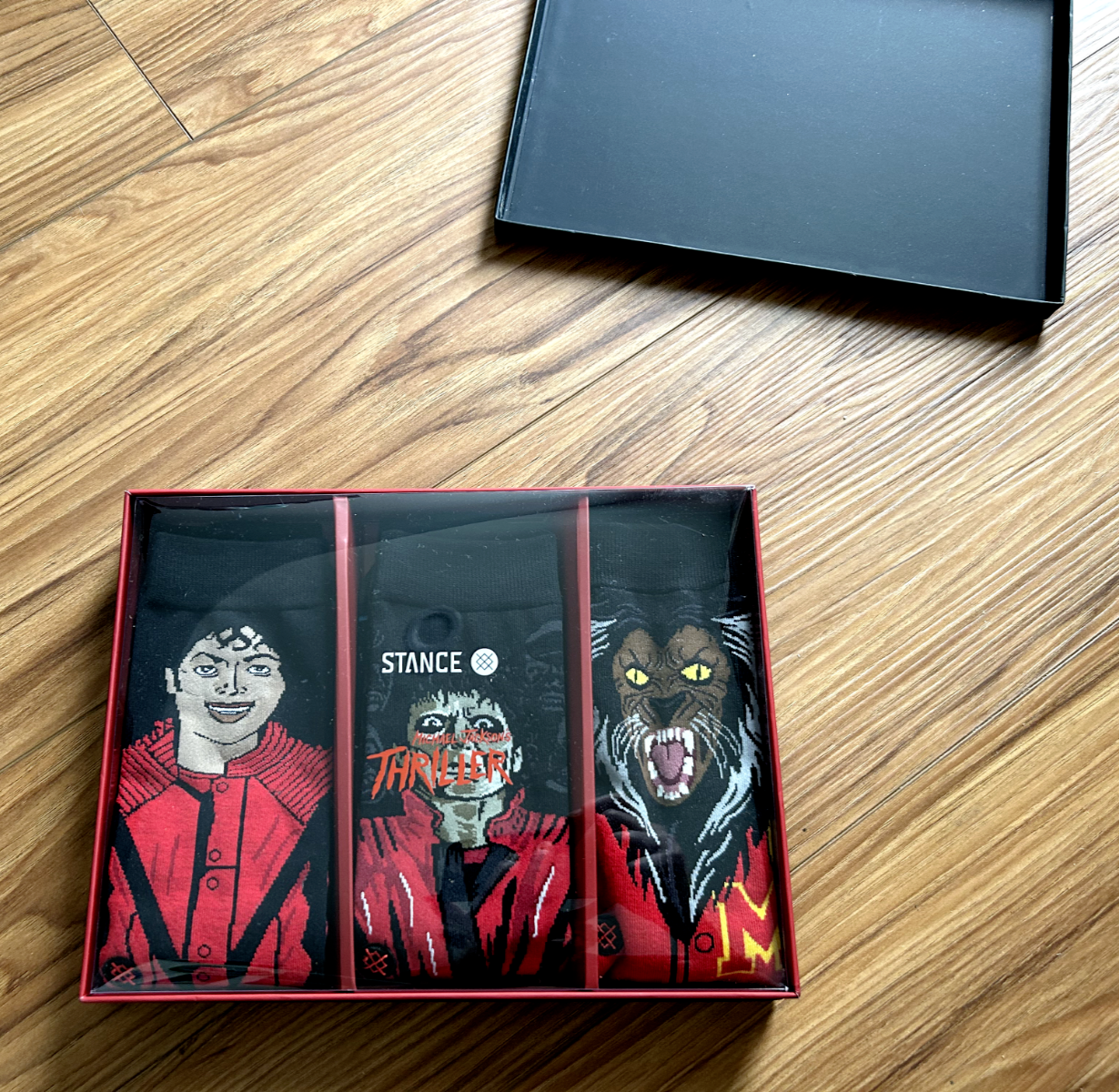 L Michael Jackson's Thriller 3 Pack Box Set 2017