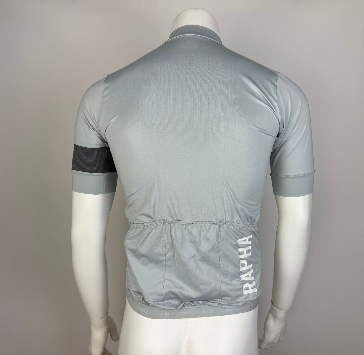 Rapha Pro Team Flyweight Jersey and Pro Team Bib Shorts II