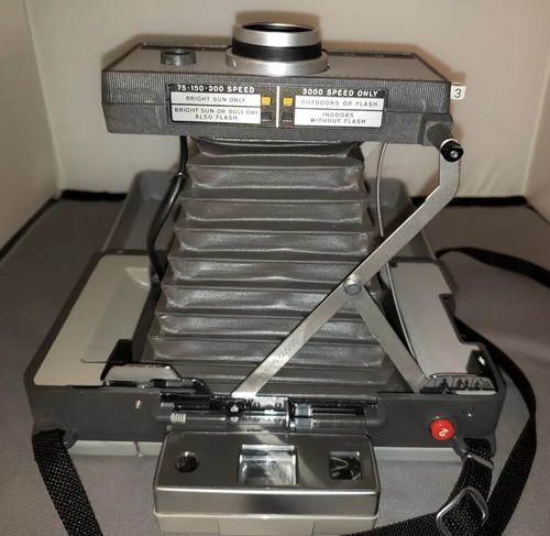Polaroid 230 Automatic Land Camera Instant Film Camera