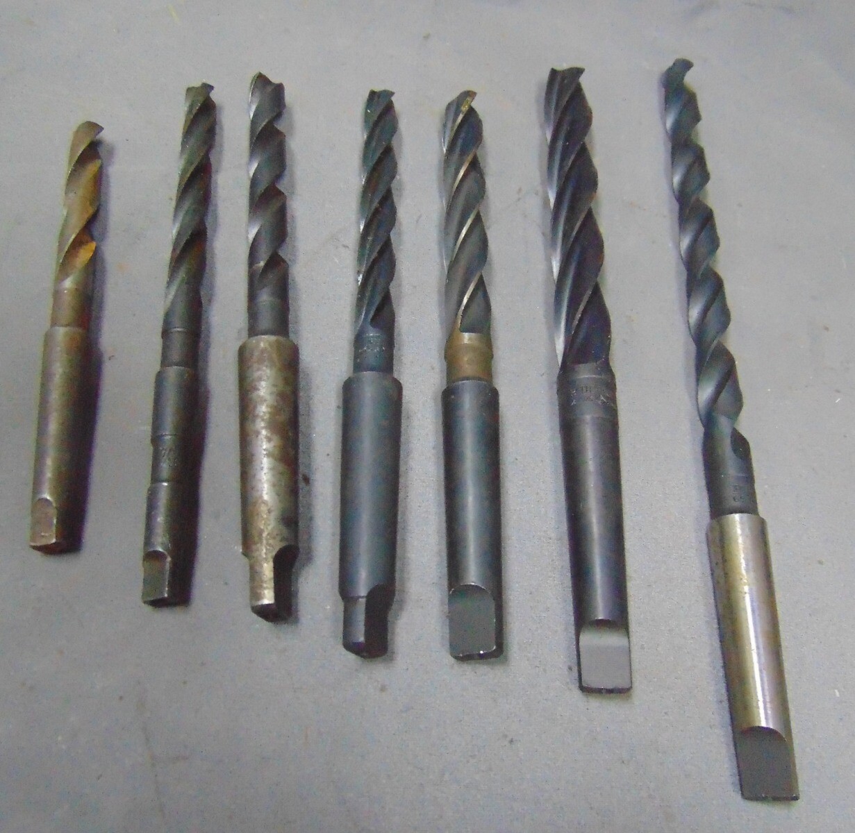 Lot Of 7 Various Shanks Makes Models Metalworking Drill Press Drill Bits