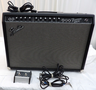 Fender Frontman 212R 100 Watt 2x12