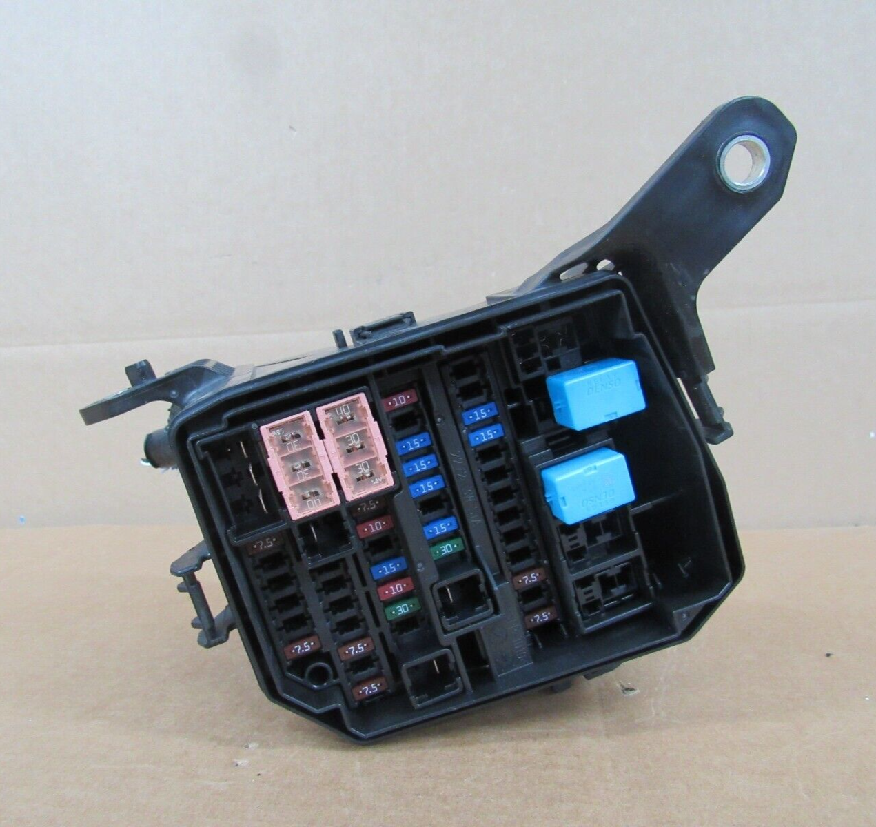 陽はまた君を照らすよ AKISA FUSE 55th Luxury Box FUSE 陽はまた君を照らすよ Box 55th Luxury AKISA - 邦楽