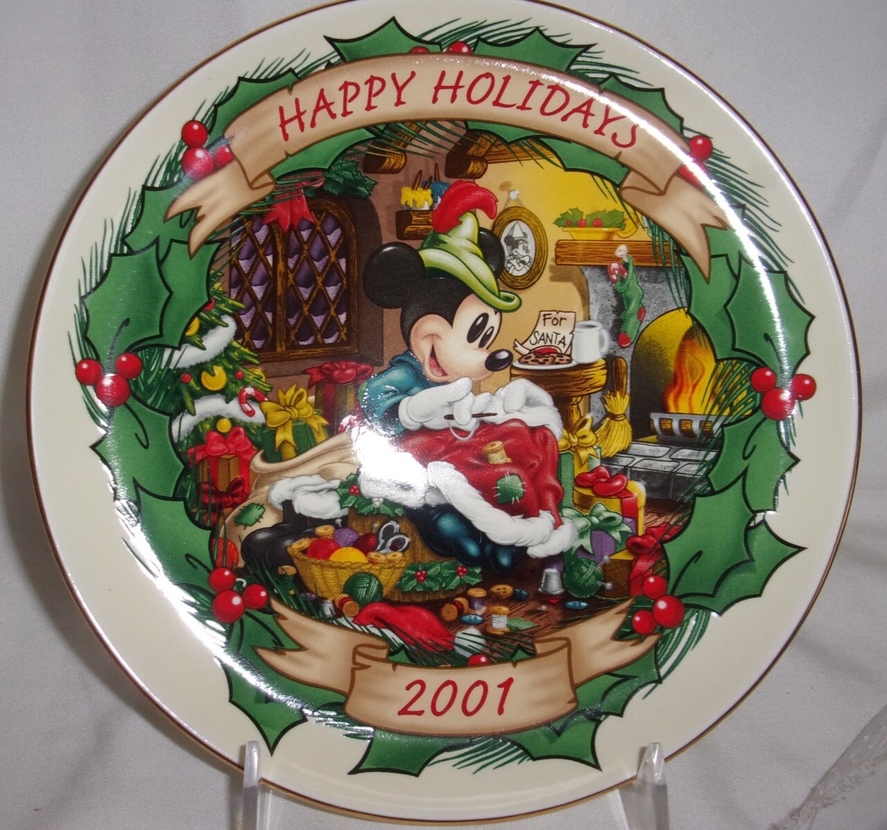 Disney - 【新品】DISNEYLAND 10TH CHRISTMAS PLATE It Looks Like Santa Came Early As New Disney Christmas